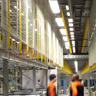 倉庫保管ラック用バックワイヤーメッシュフェンス ヘビーデューティパレットラック