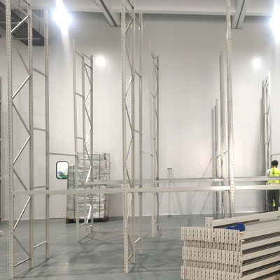 RALカラー 中二階フロアラック